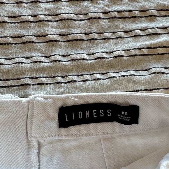 White Denim Mini Skirt with Slit - Picture 2 of 4